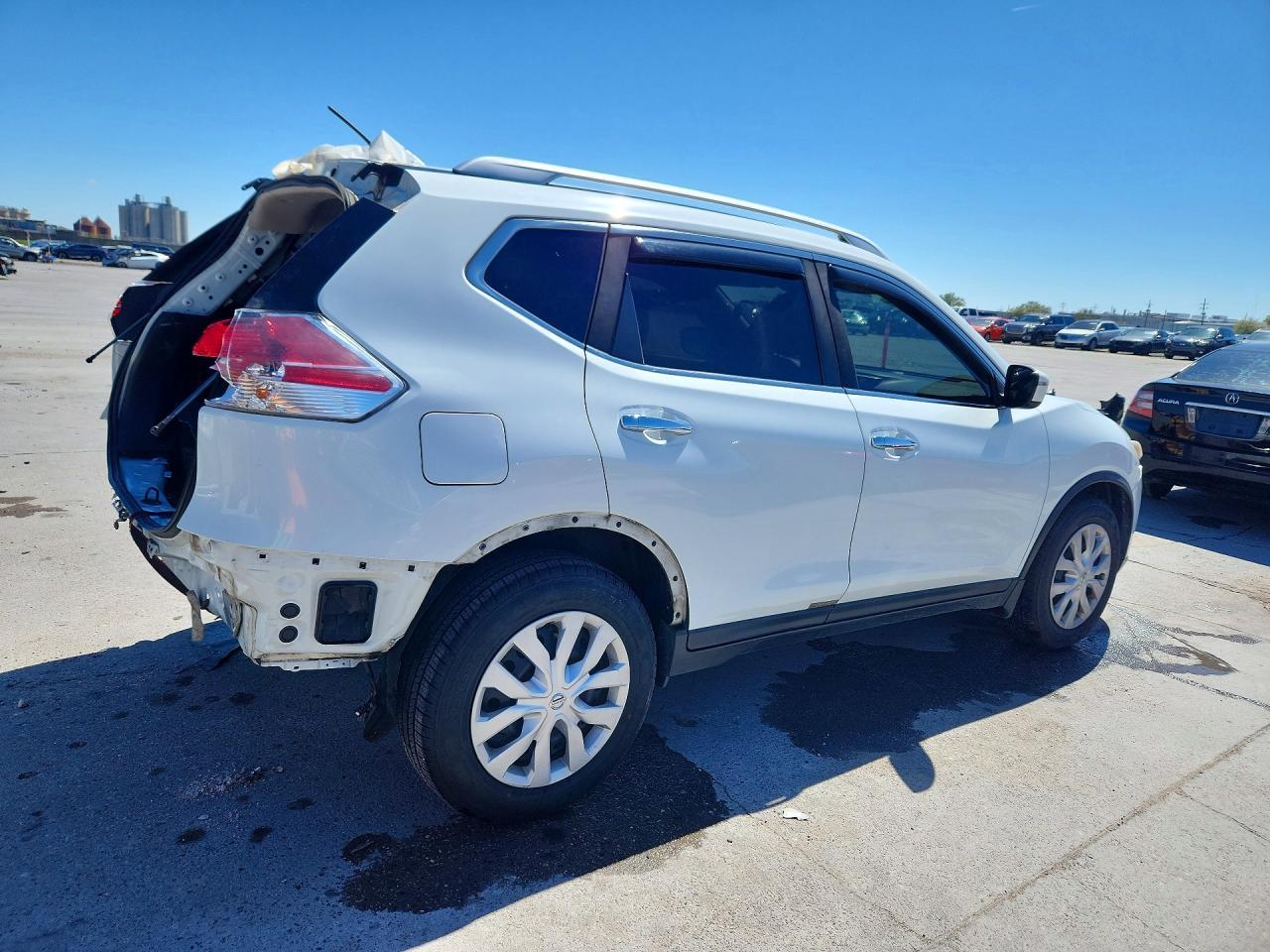 2016 Nissan Rogue S - Фото 3