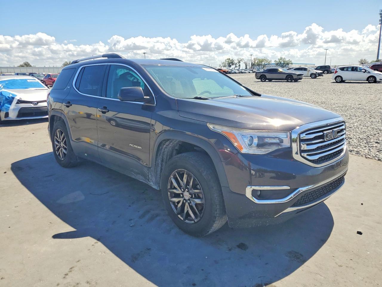 2017 GMC Acadia Slt-1 - Image 4