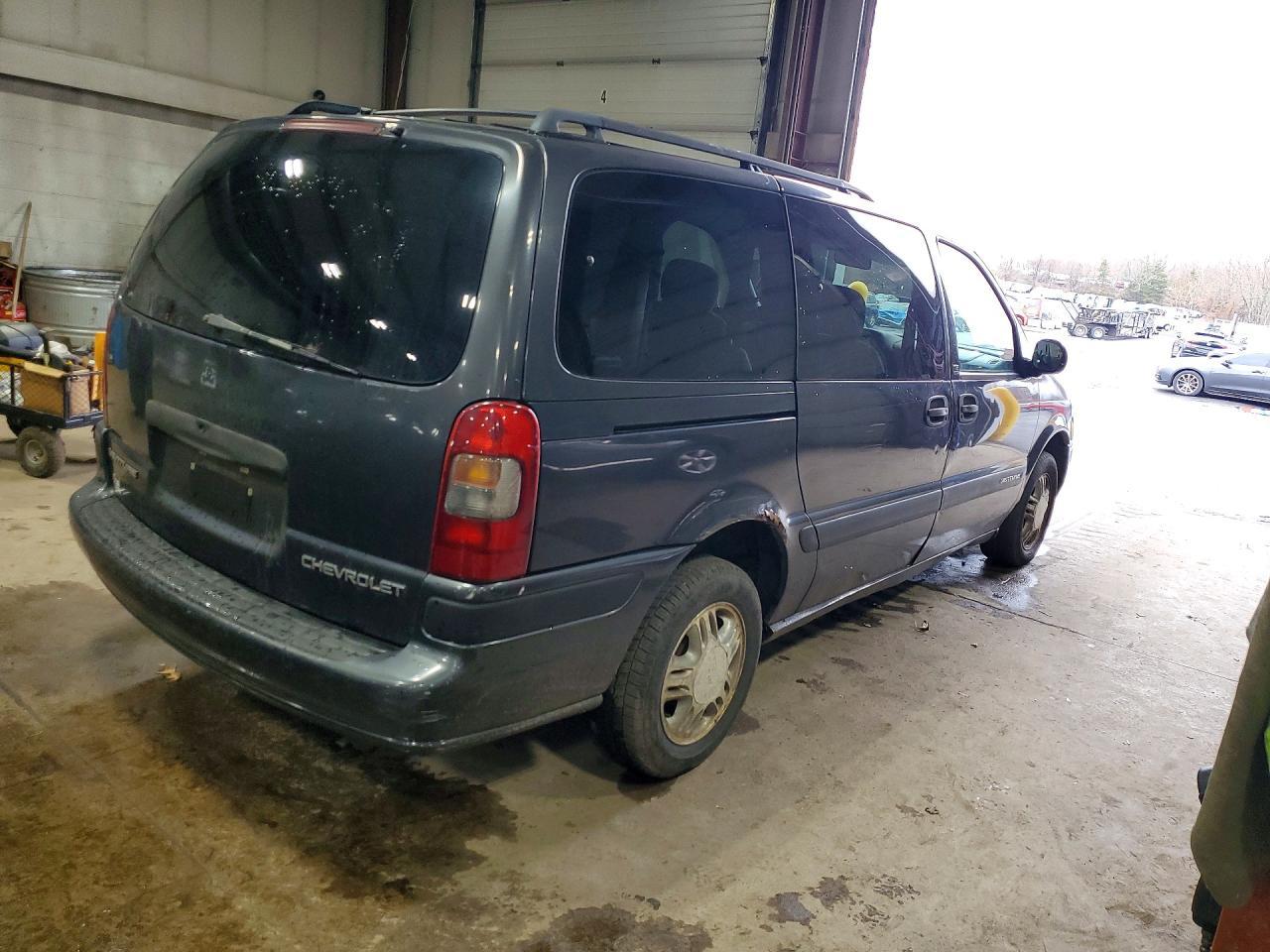 1997 Chevrolet Venture - Фото 3