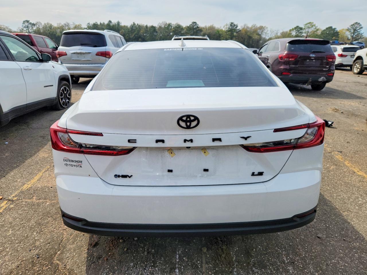 2026 Toyota Camry Le - Фото 6