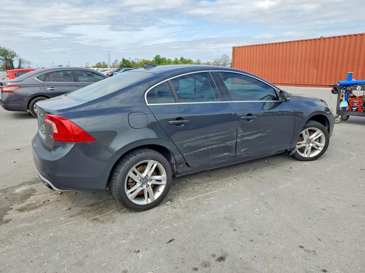 2015 Volvo S60 Premier+ - Фото 3