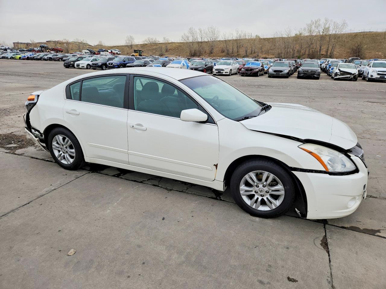 2010 Nissan Altima 2.5 - Фото 4