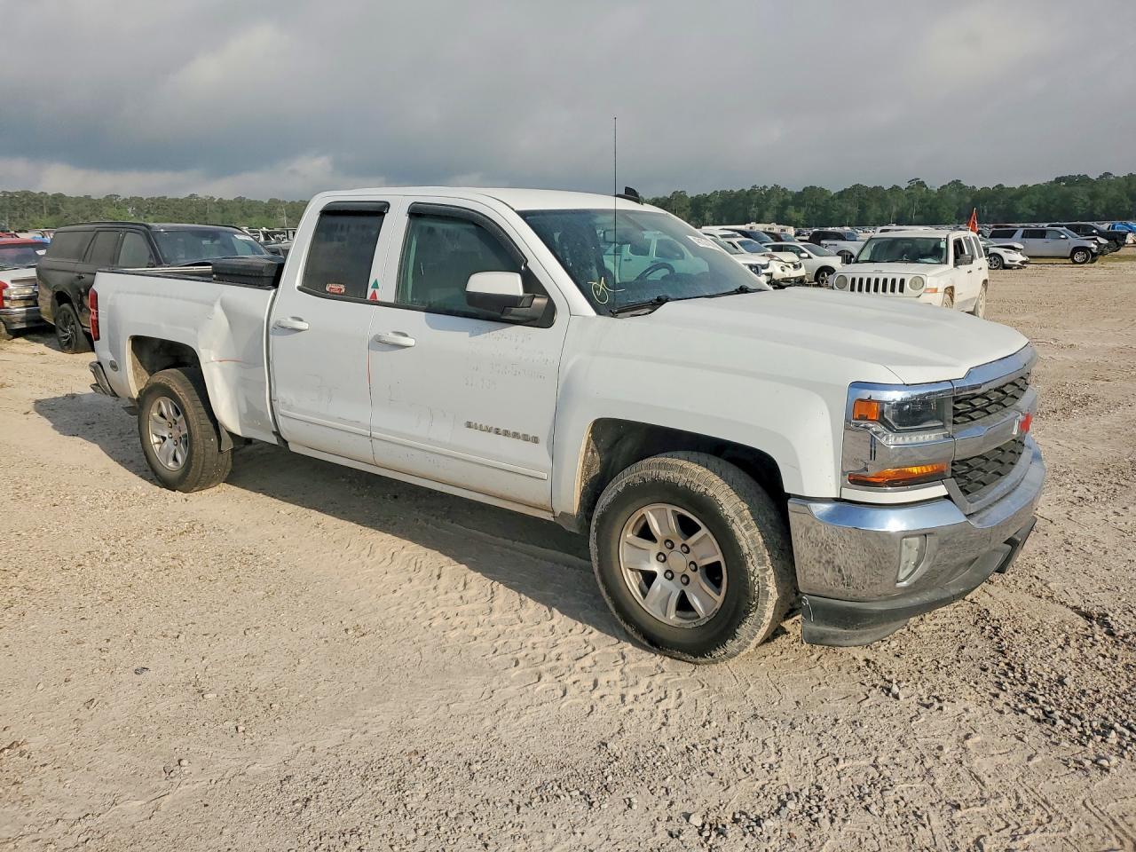 2017 Chevrolet Silverado C1500 Lt - Фото 4