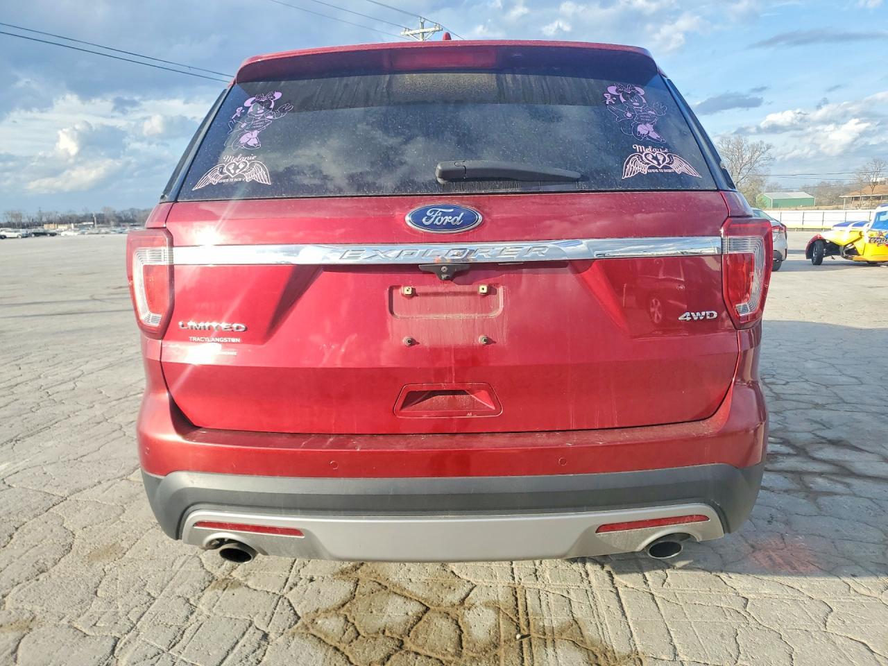 2017 Ford Explorer - Image 6