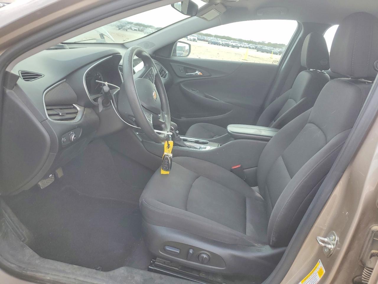 2022 Chevrolet Malibu Lt - Image 7