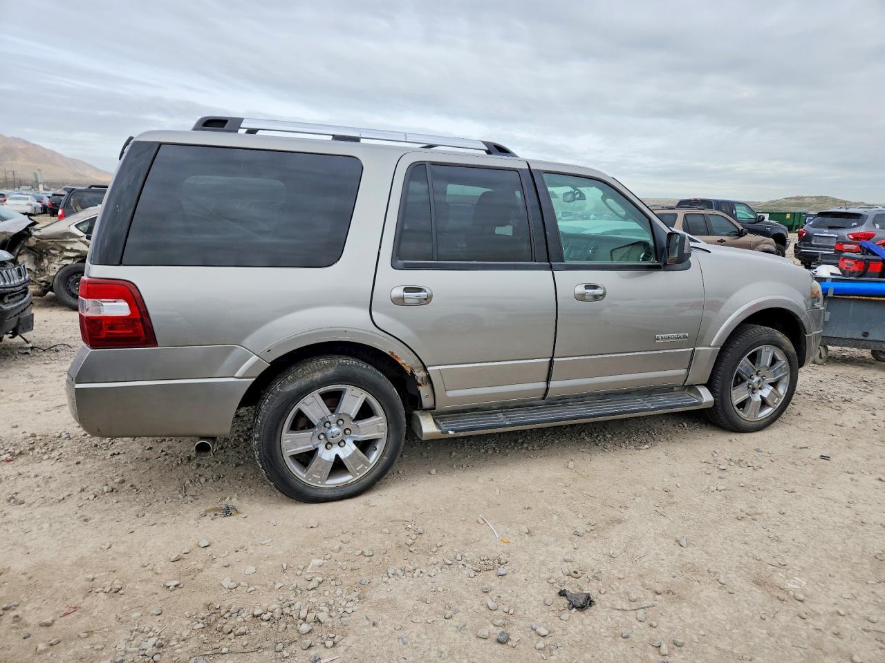2008 Ford Expedition Limited - Image 3