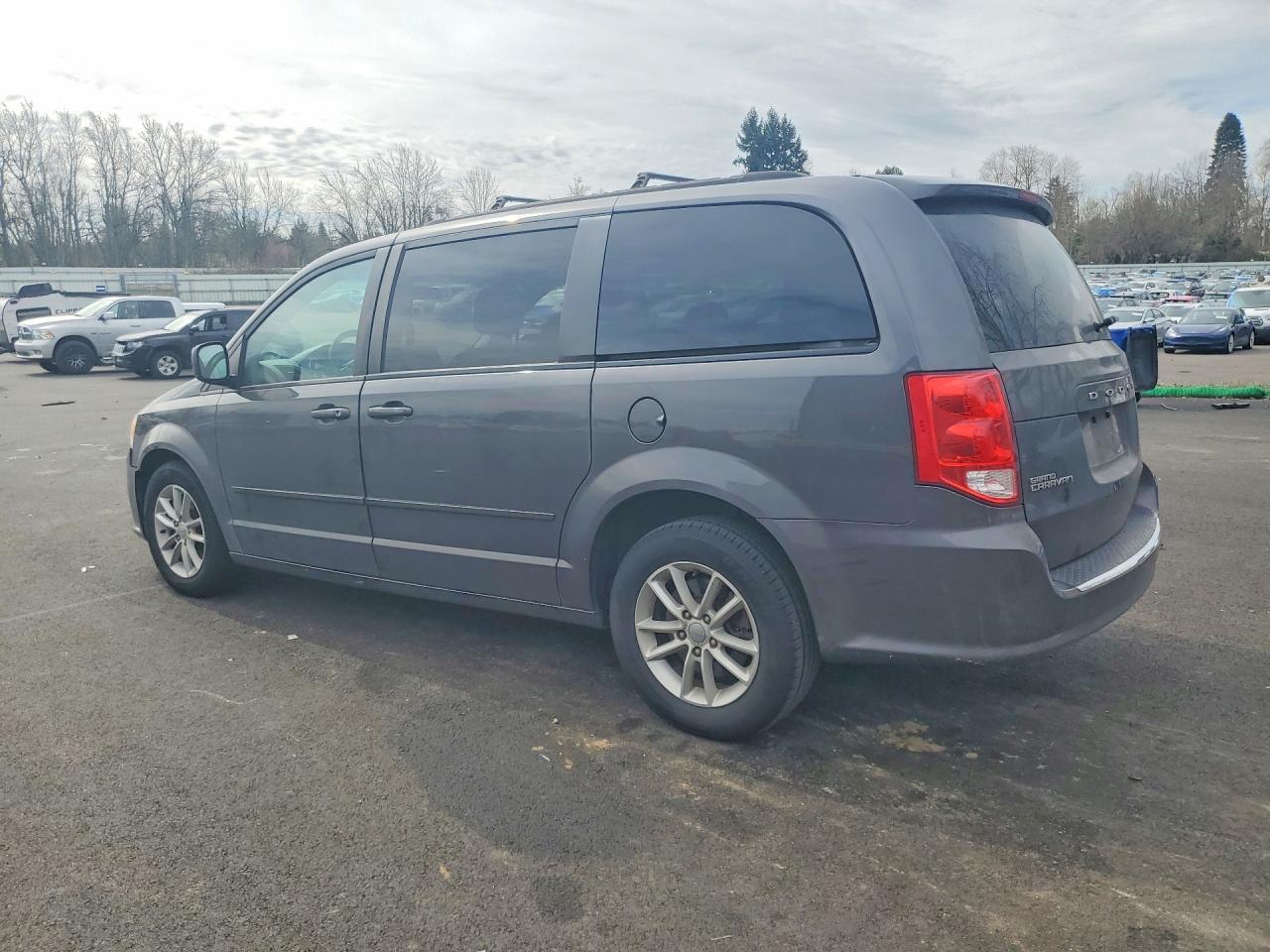 2015 Dodge Grand Caravan Sxt - Image 2