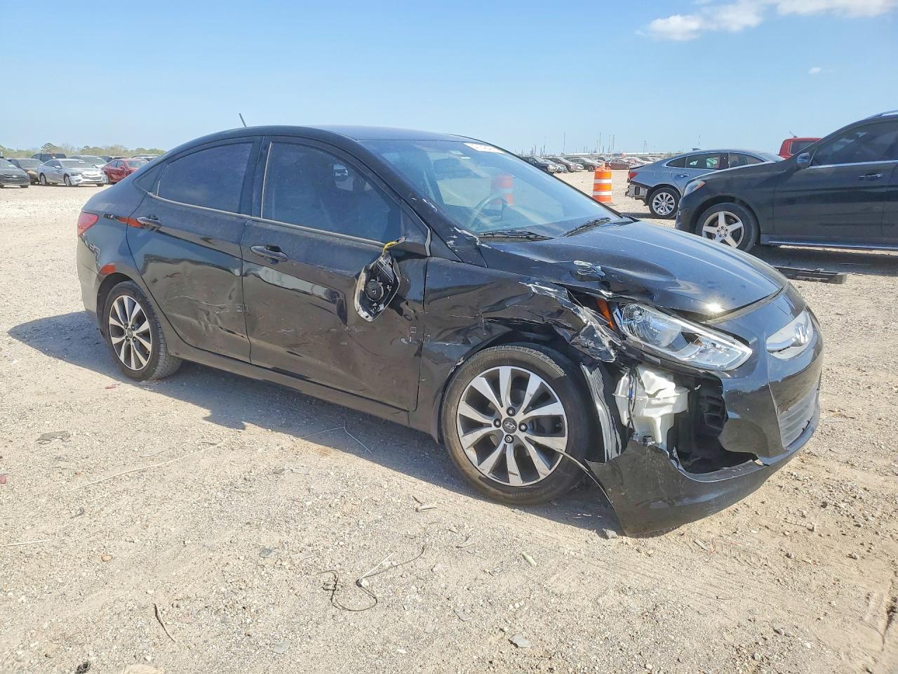 2017 Hyundai Accent Value Edition - Image 4