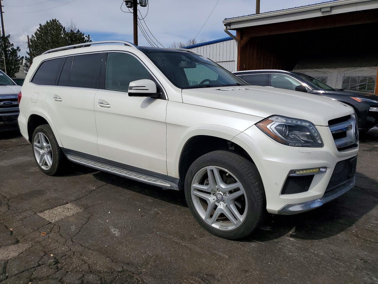 2015 Mercedes-Benz Gl 550 4Matic - Фото 4