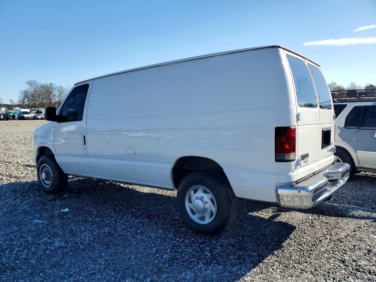 2013 Ford E250 Delivery Van - Image 2