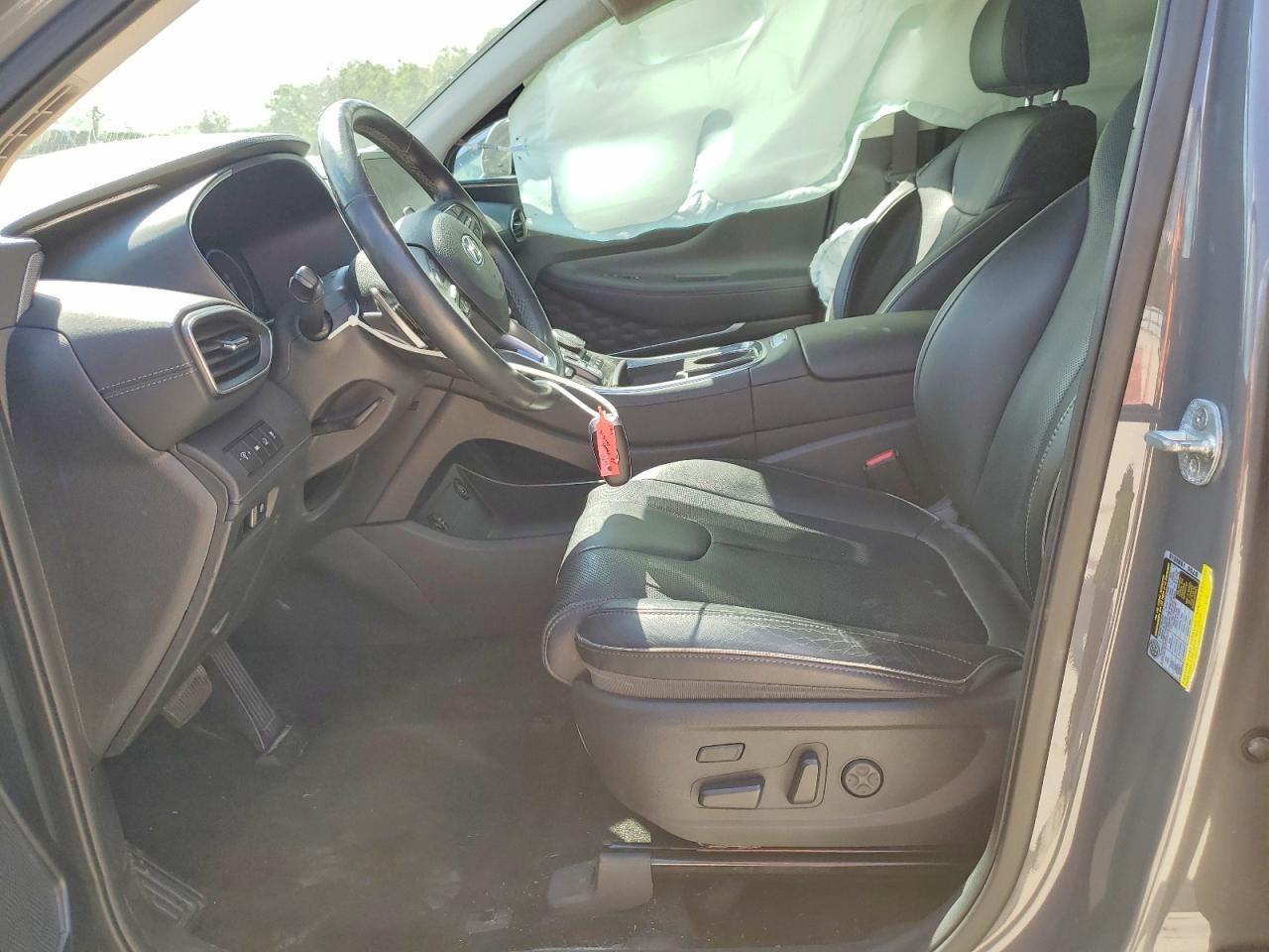 2022 Hyundai Santa Fe Limited - Image 7