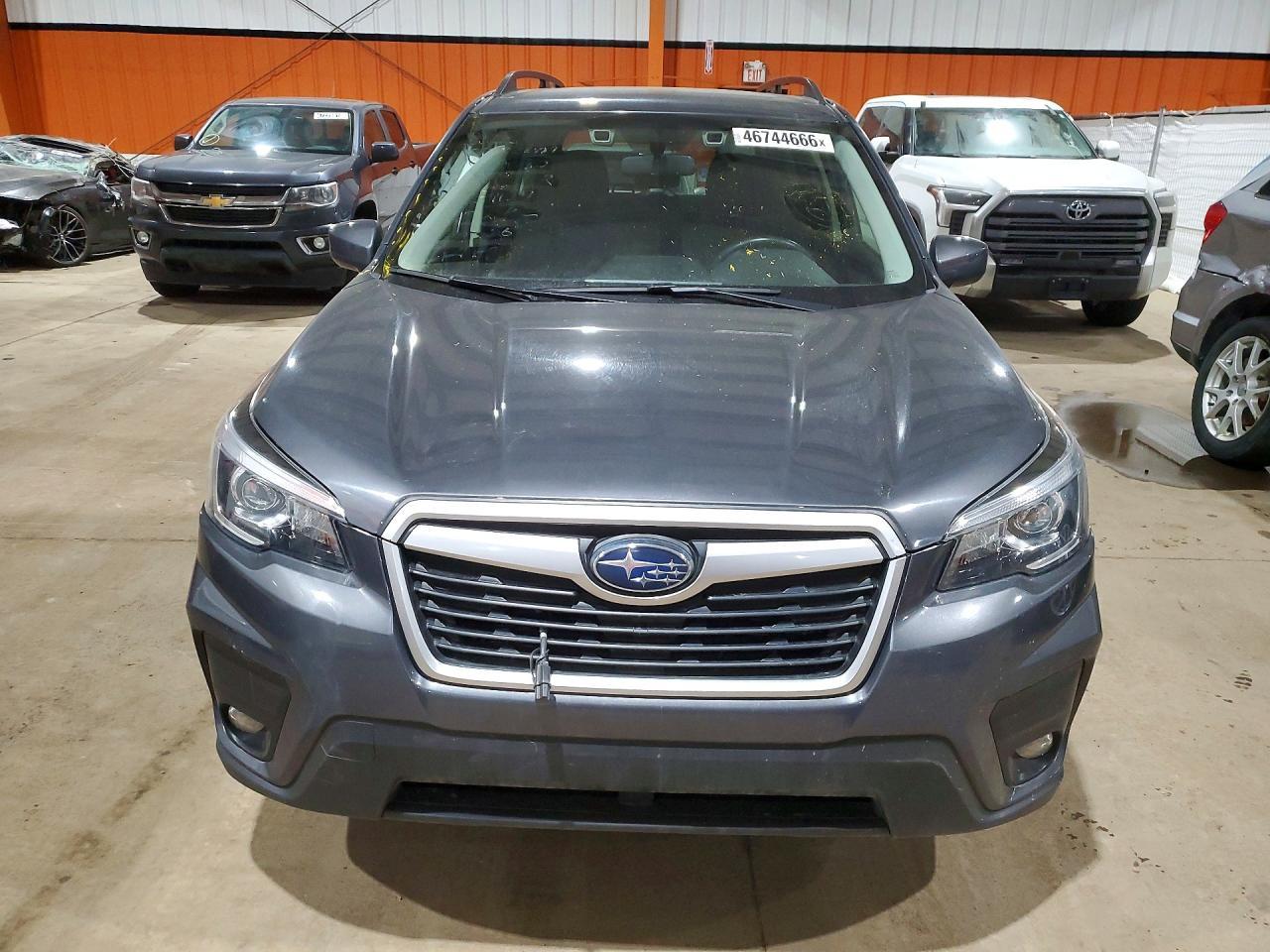 2020 Subaru Forester Touring - Image 5
