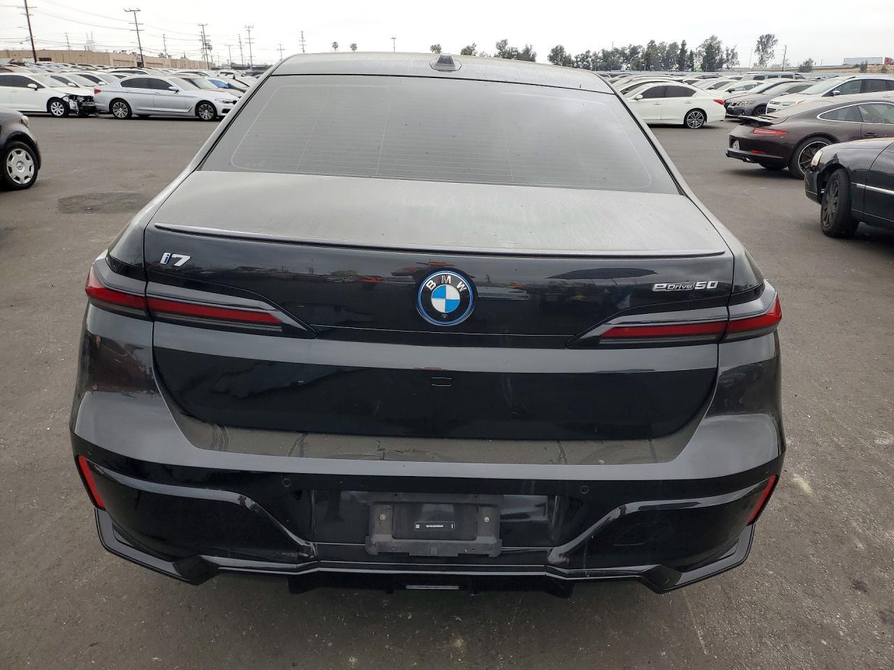 2024 BMW I7 Edrive50 - Image 6