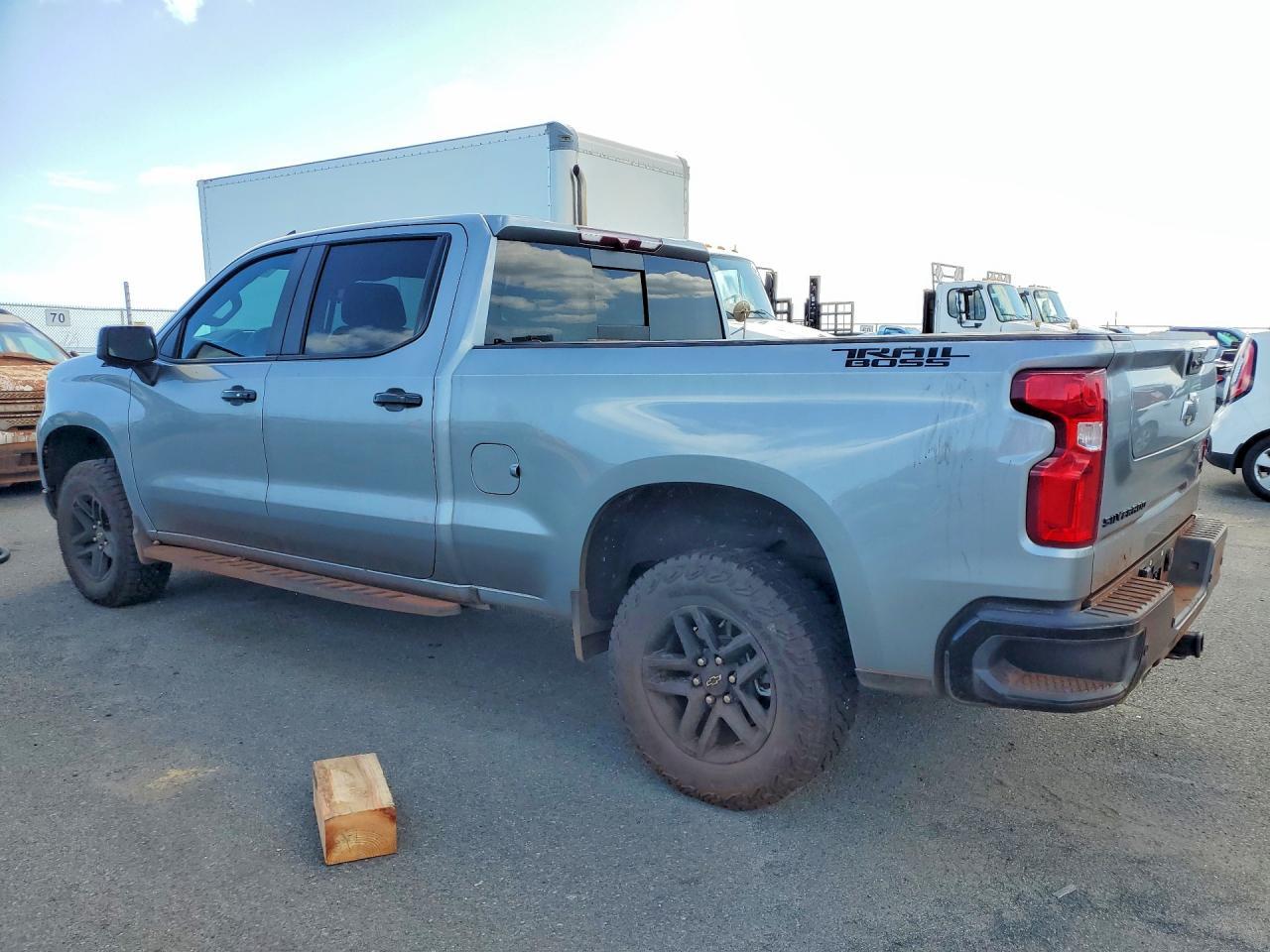 2025 Chevrolet Silverado K1500 Lt Trail Boss - Фото 2