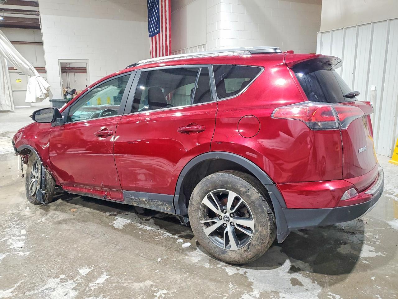 2018 Toyota Rav4 Xle - Фото 2
