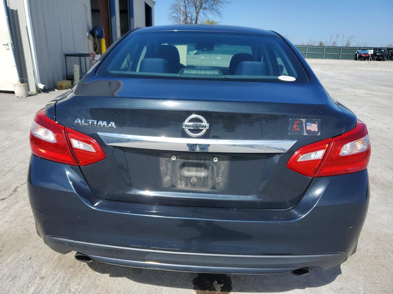 2017 Nissan Altima 2.5 S - Image 6
