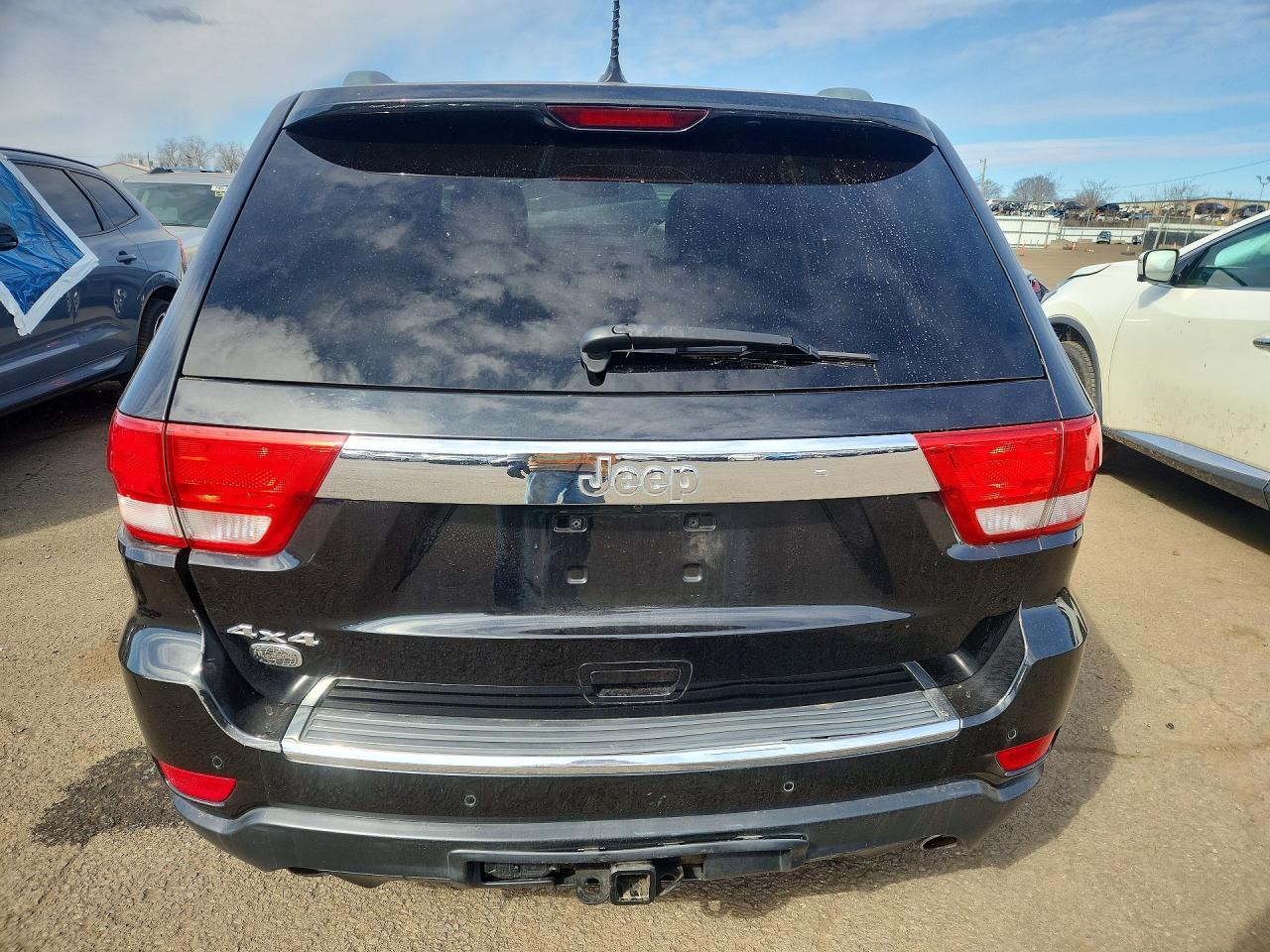 2011 Jeep Grand Cherokee Overland - Фото 6