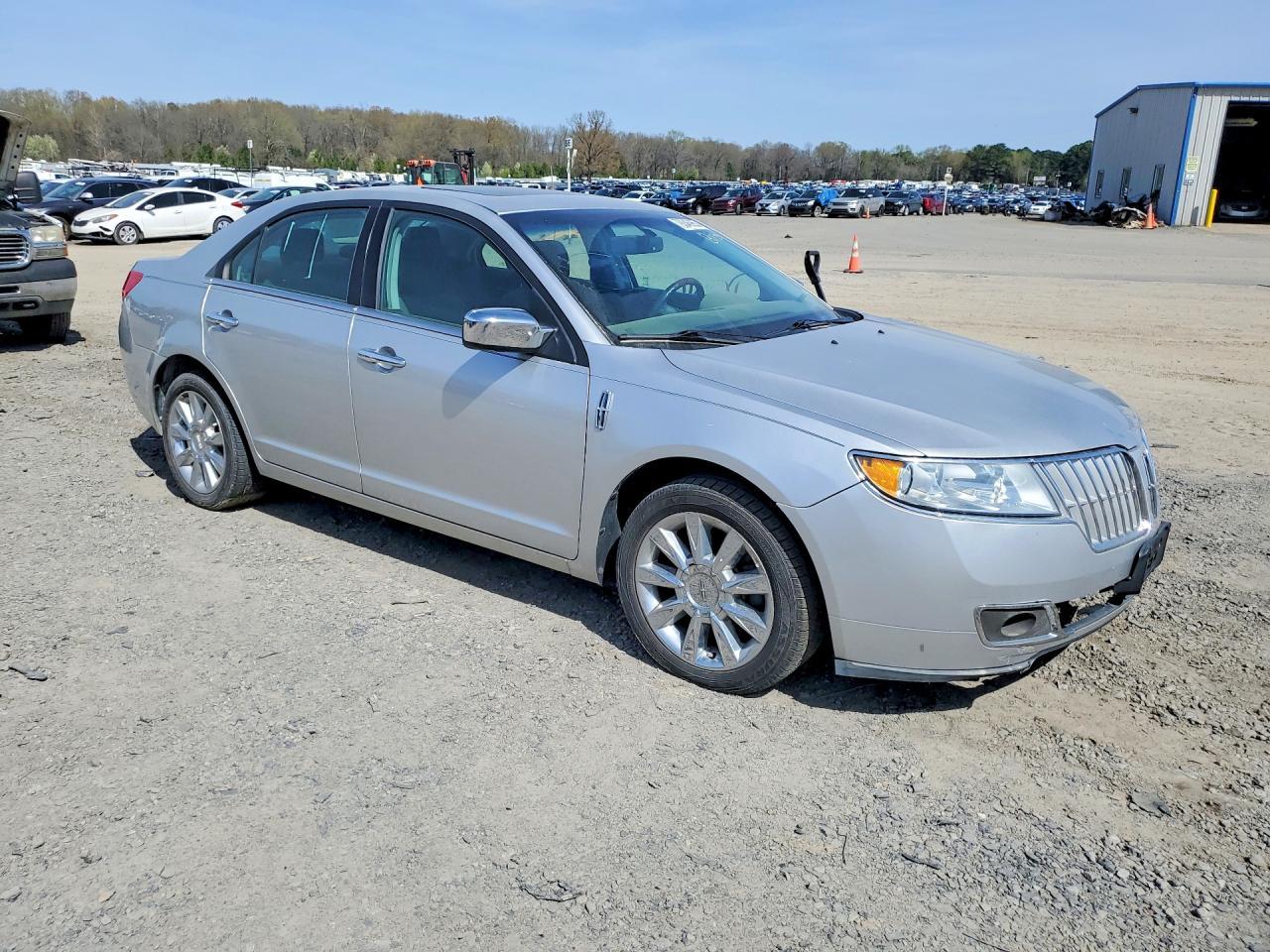 2012 Lincoln Mkz - Image 4