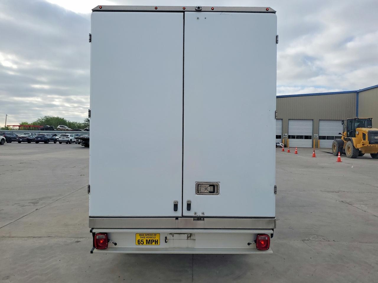 2022 Ford Transit Delivery Truck - Image 6