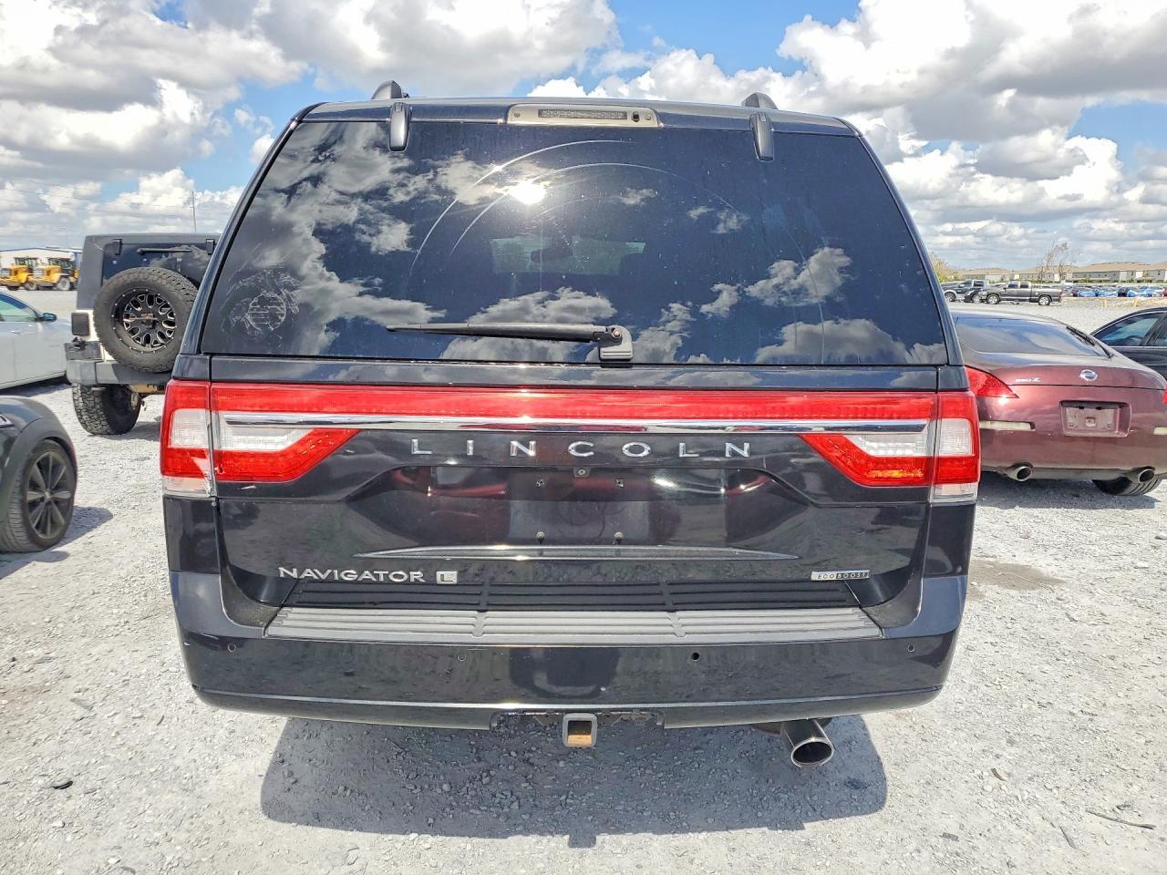 2015 Lincoln Navigator L - Фото 6