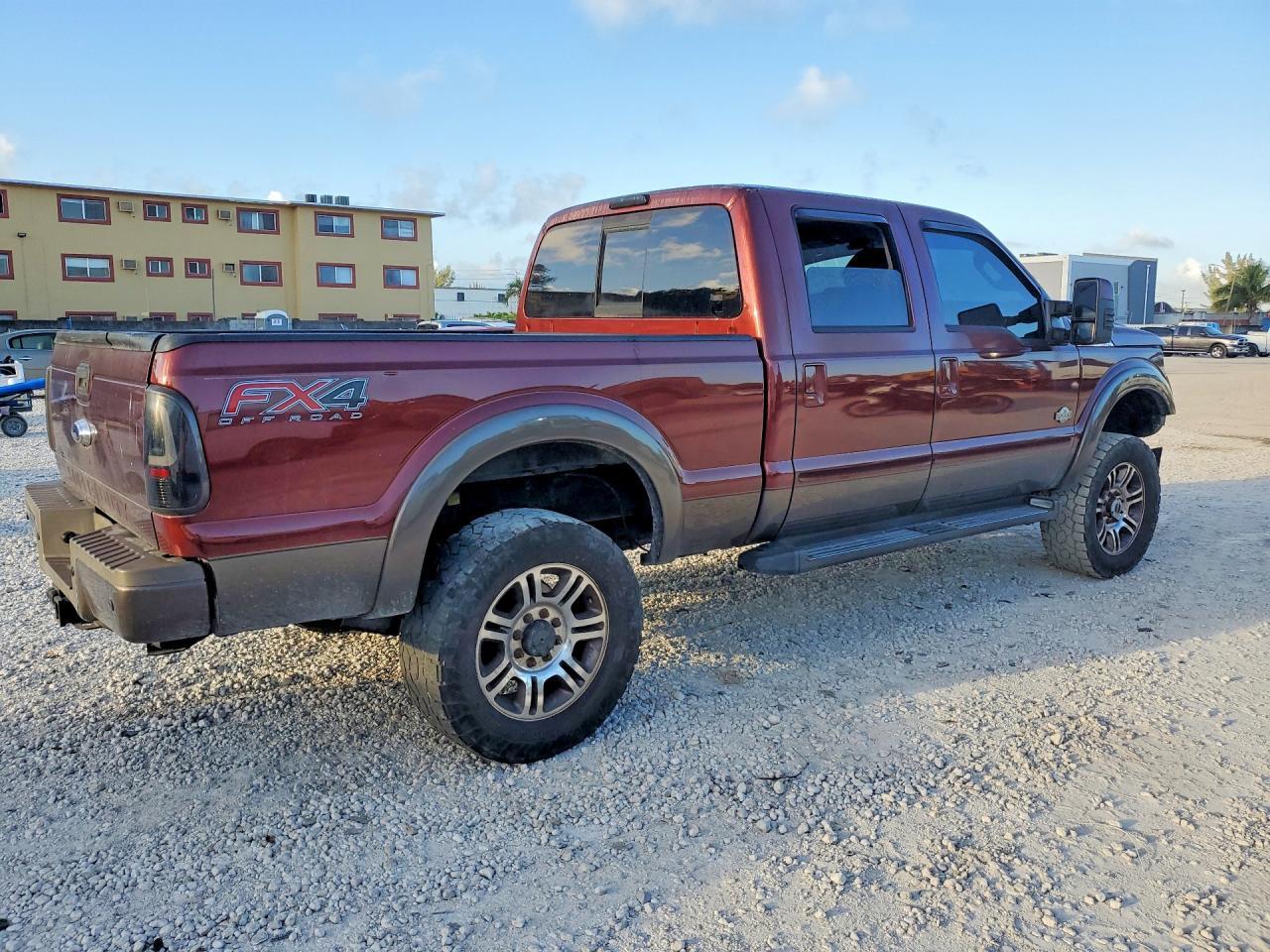 2015 Ford F250 Super Duty - Фото 3