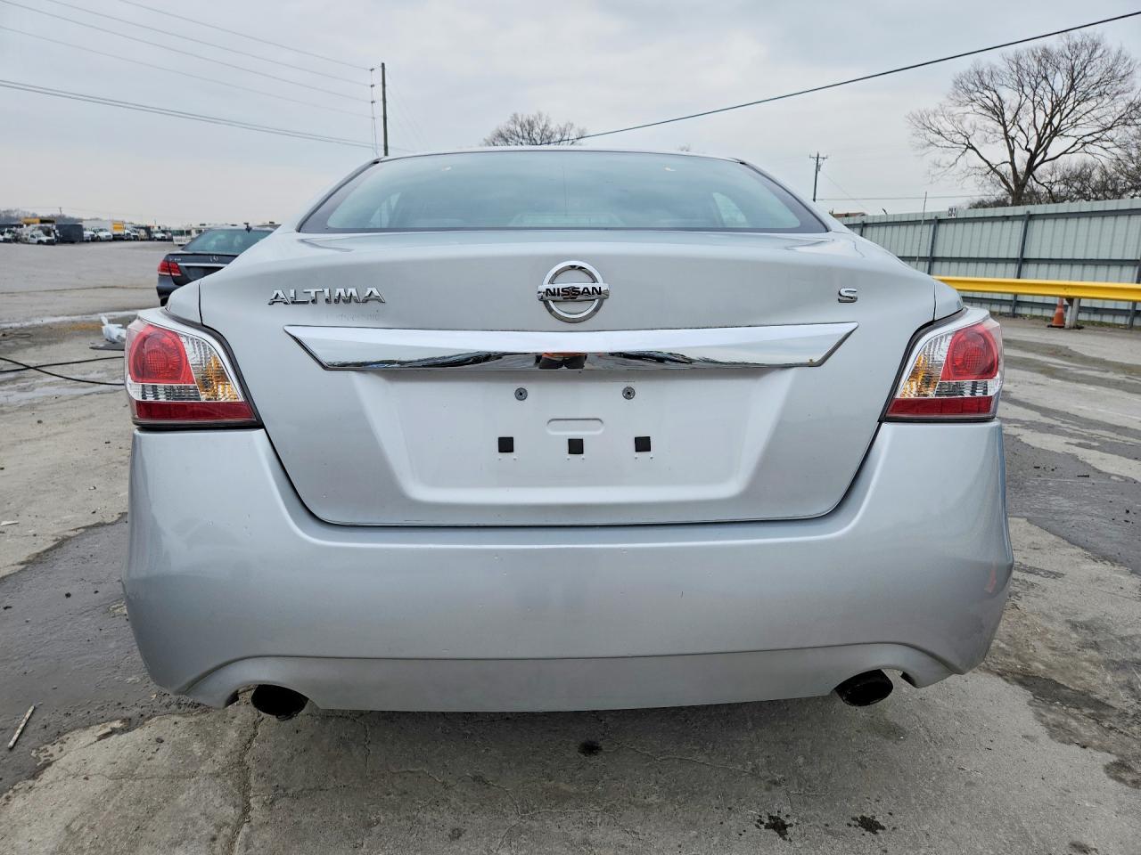 2015 Nissan Altima 2.5 S - Фото 6