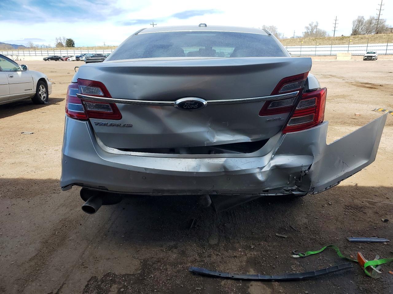 2018 Ford Taurus Sel - Фото 6