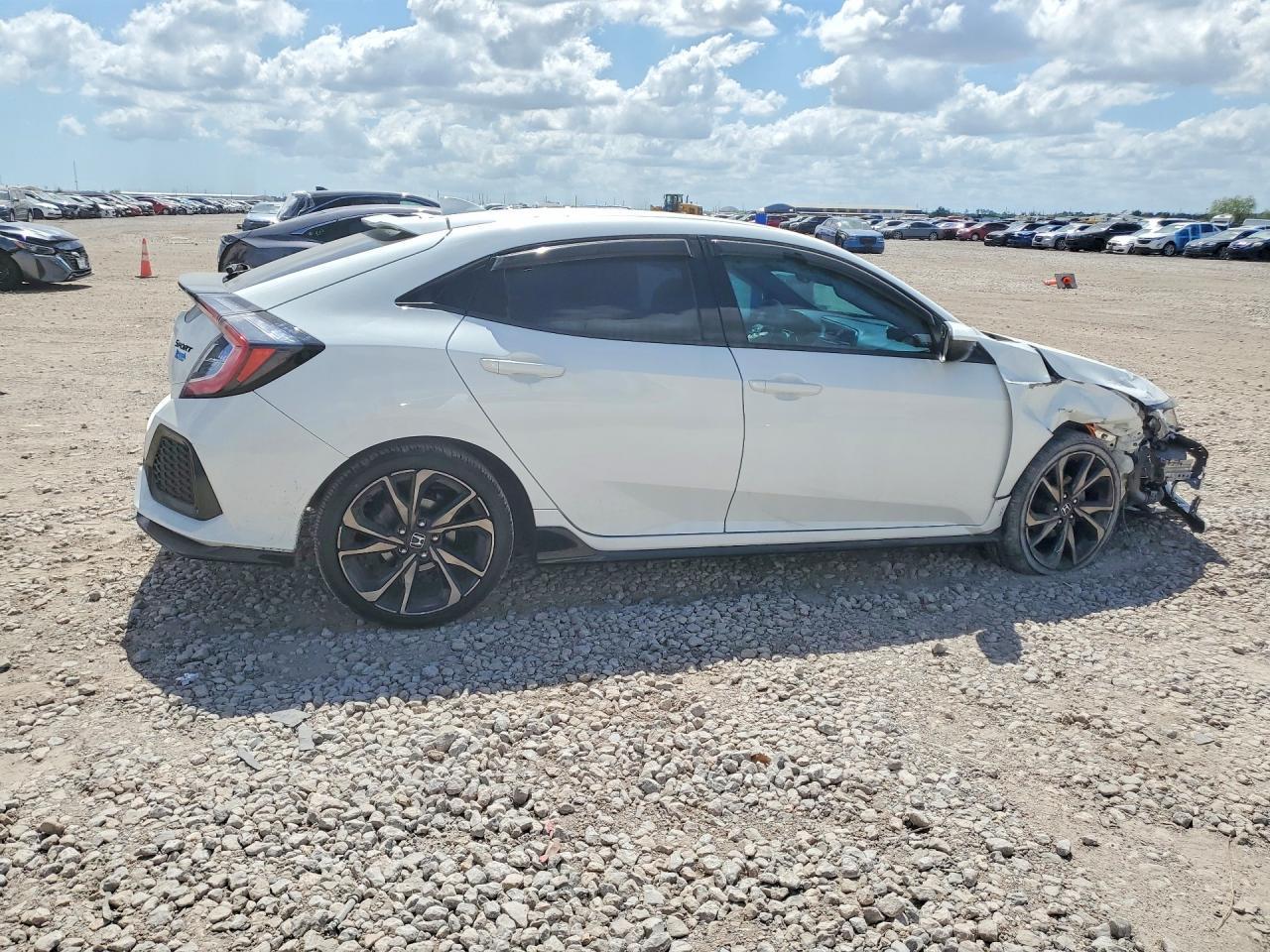 2019 Honda Civic Sport - Фото 3