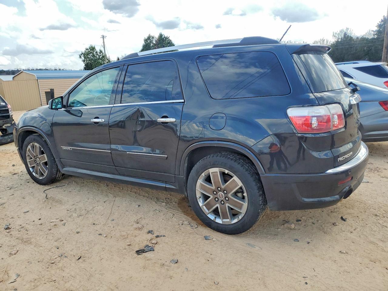 2012 GMC Acadia Denali - Фото 2