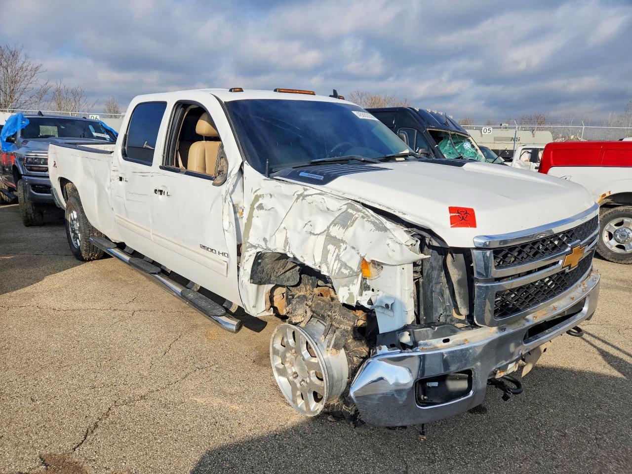 2012 Chevrolet Silverado K2500 Heavy Duty Ltz - Фото 4