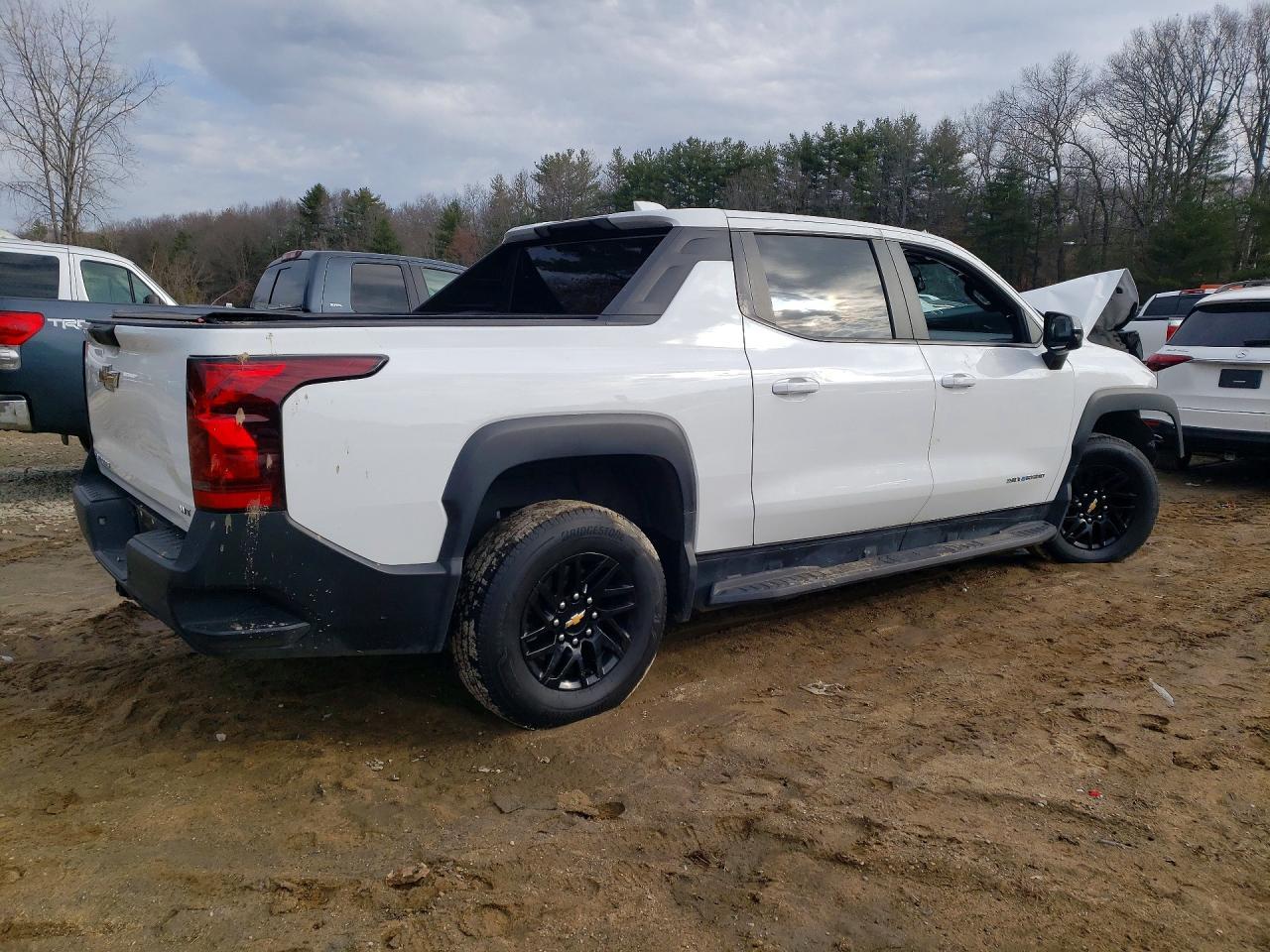 2024 Chev Silverado - Image 3