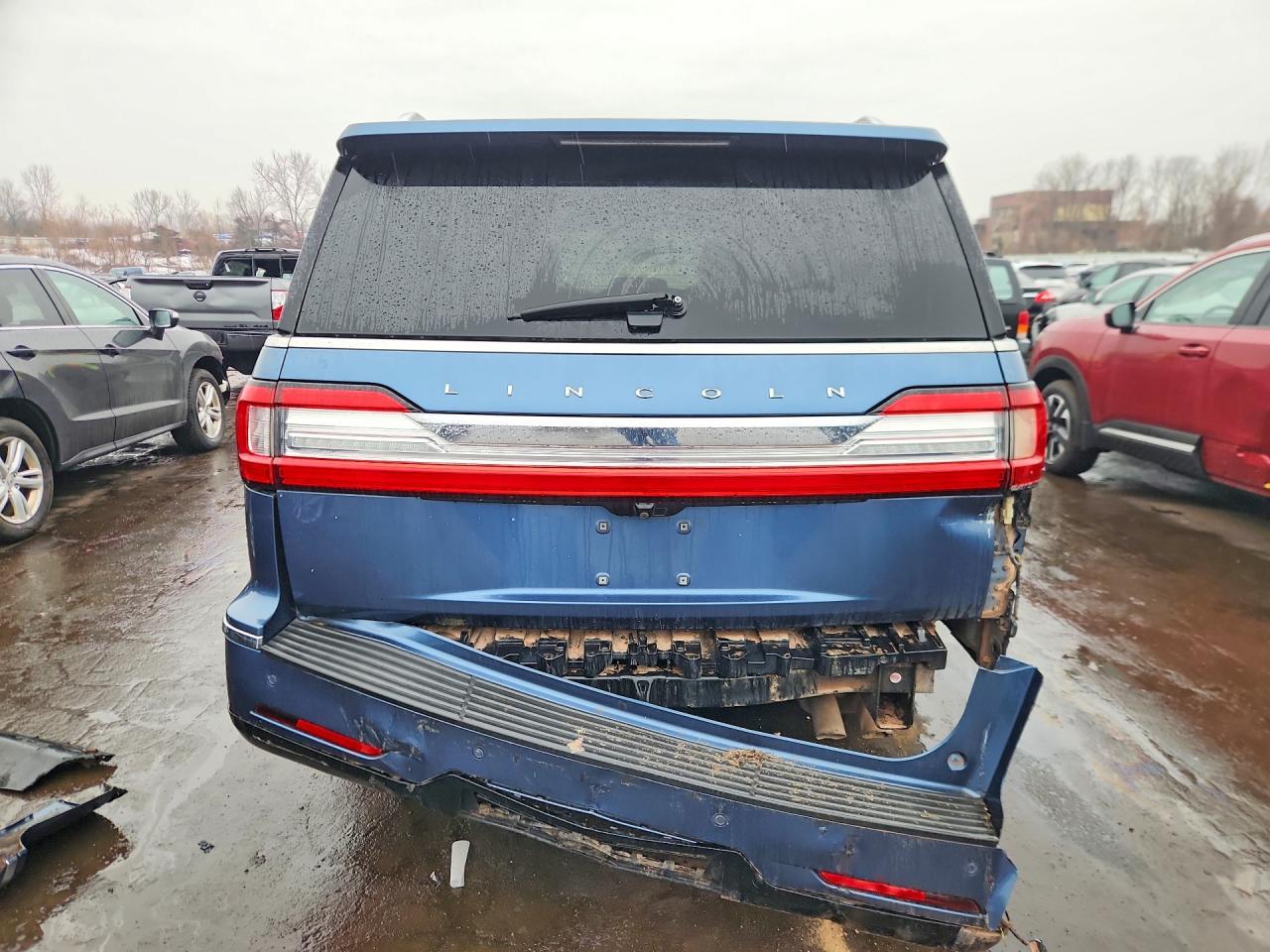 2018 Lincoln Navigator L Reserve - Image 6