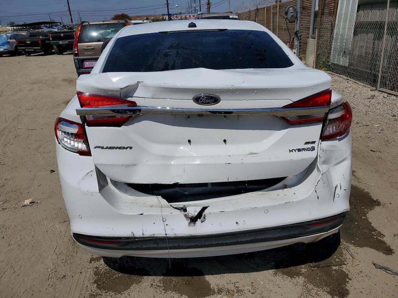 2017 Ford Fusion Se Hybrid - Фото 6