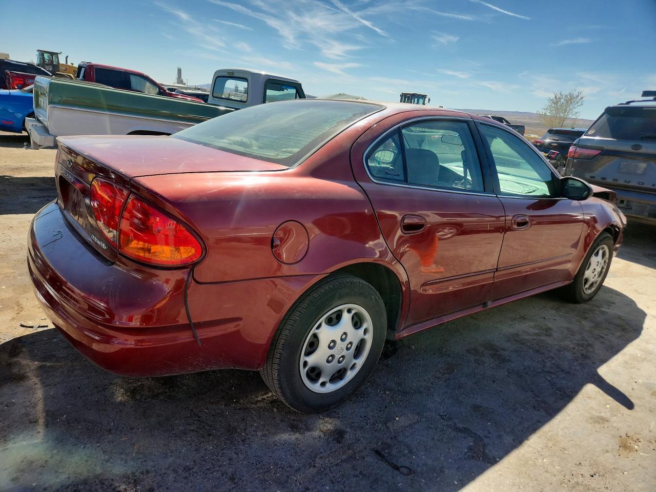 2001 Oldsmobile Alero Gx - Image 3