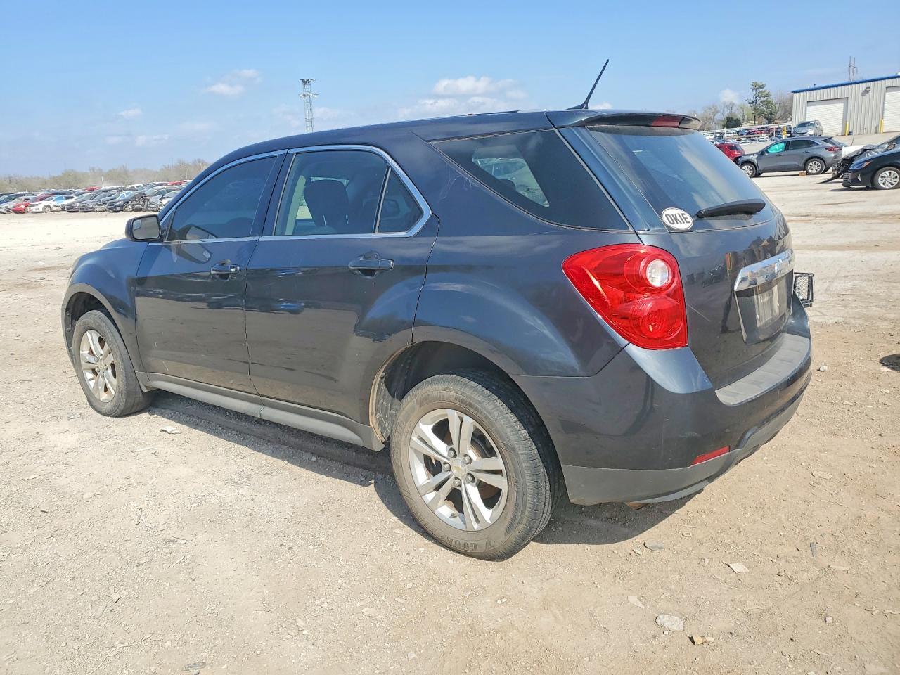 2013 Chevrolet Equinox - Фото 2