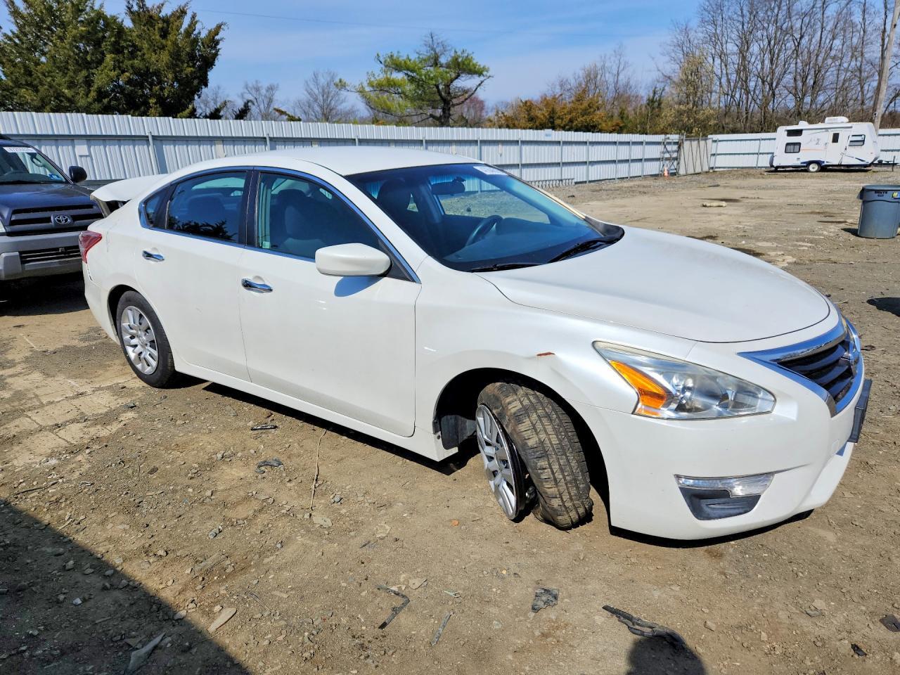 2013 Nissan Altima 2.5 - Фото 4