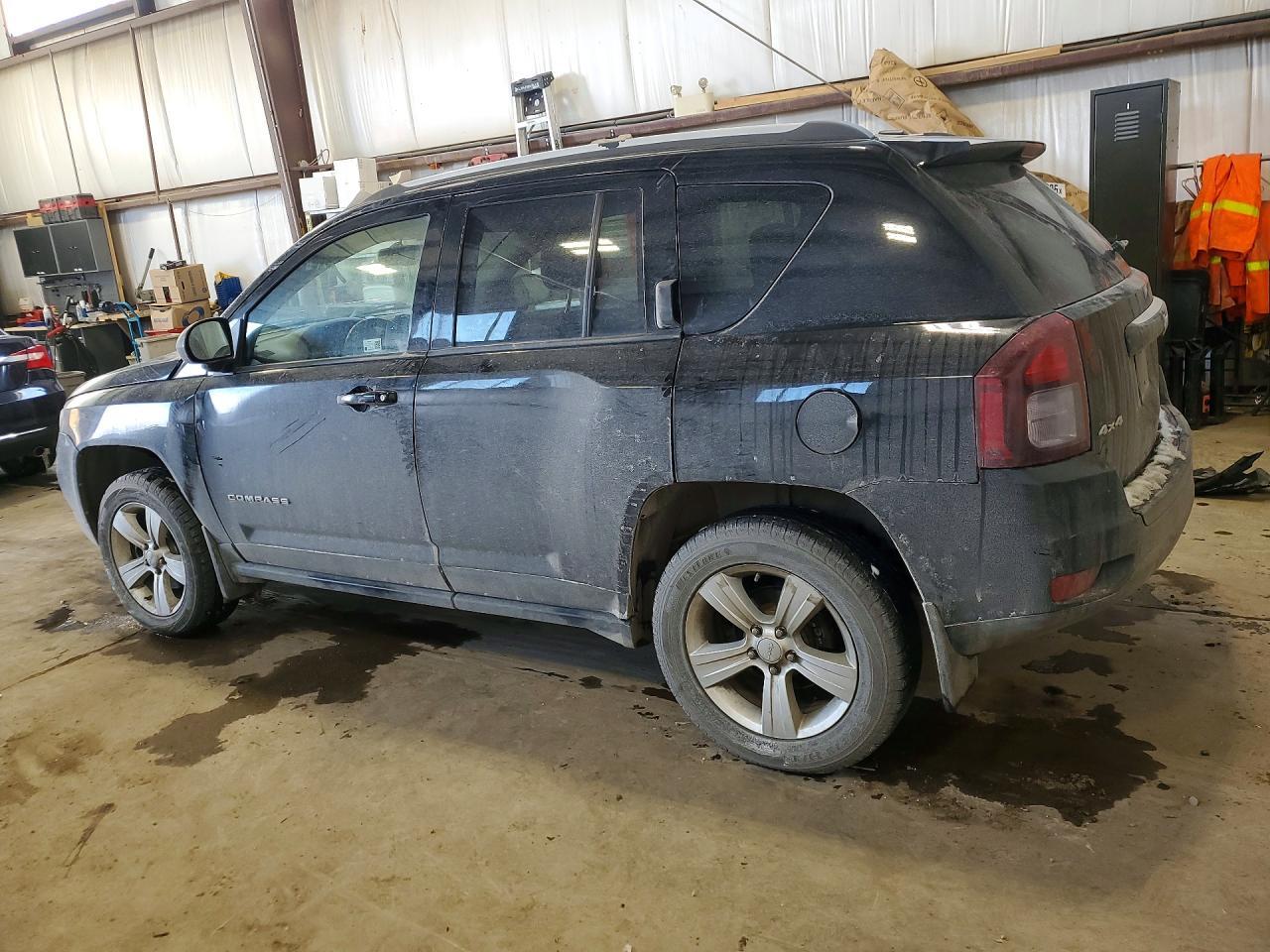 2016 Jeep Compass Sport - Фото 2