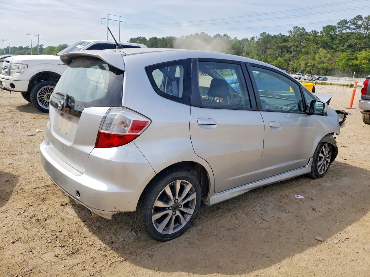 2013 Honda Fit Sport - Фото 3