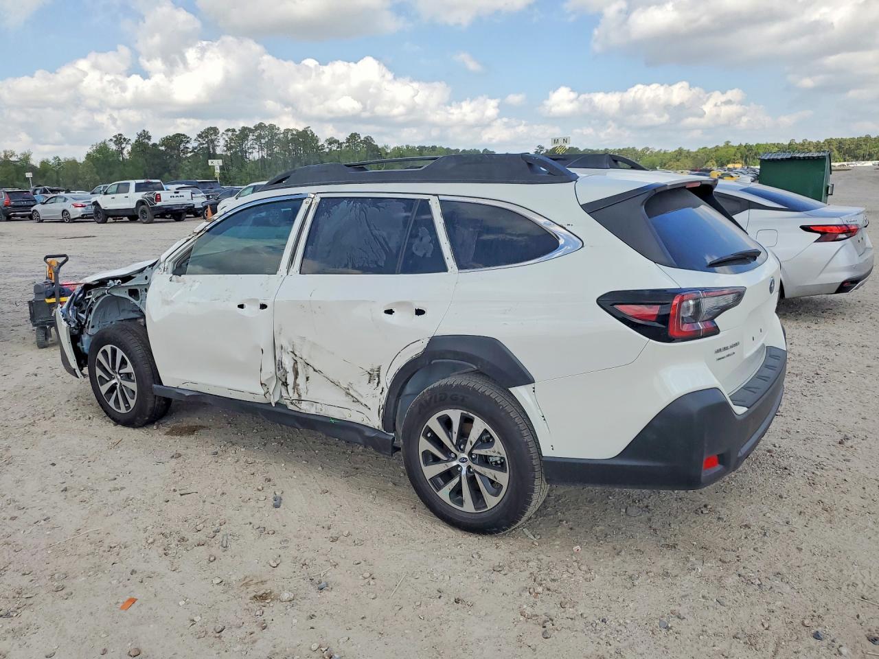 2025 Subaru Outback Premium - Image 2