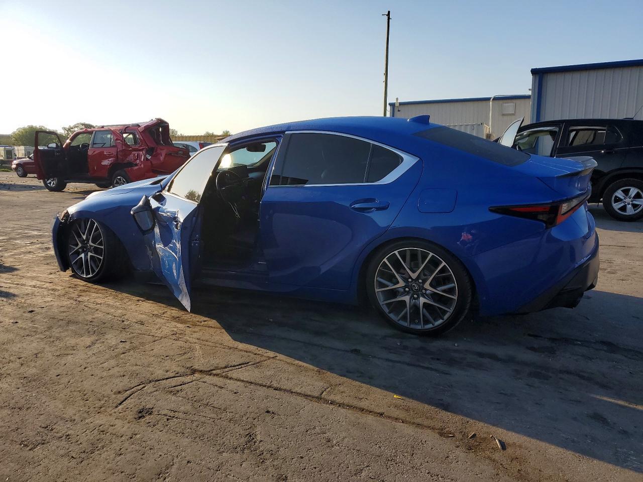 2021 Lexus Is 300 Base - Фото 2