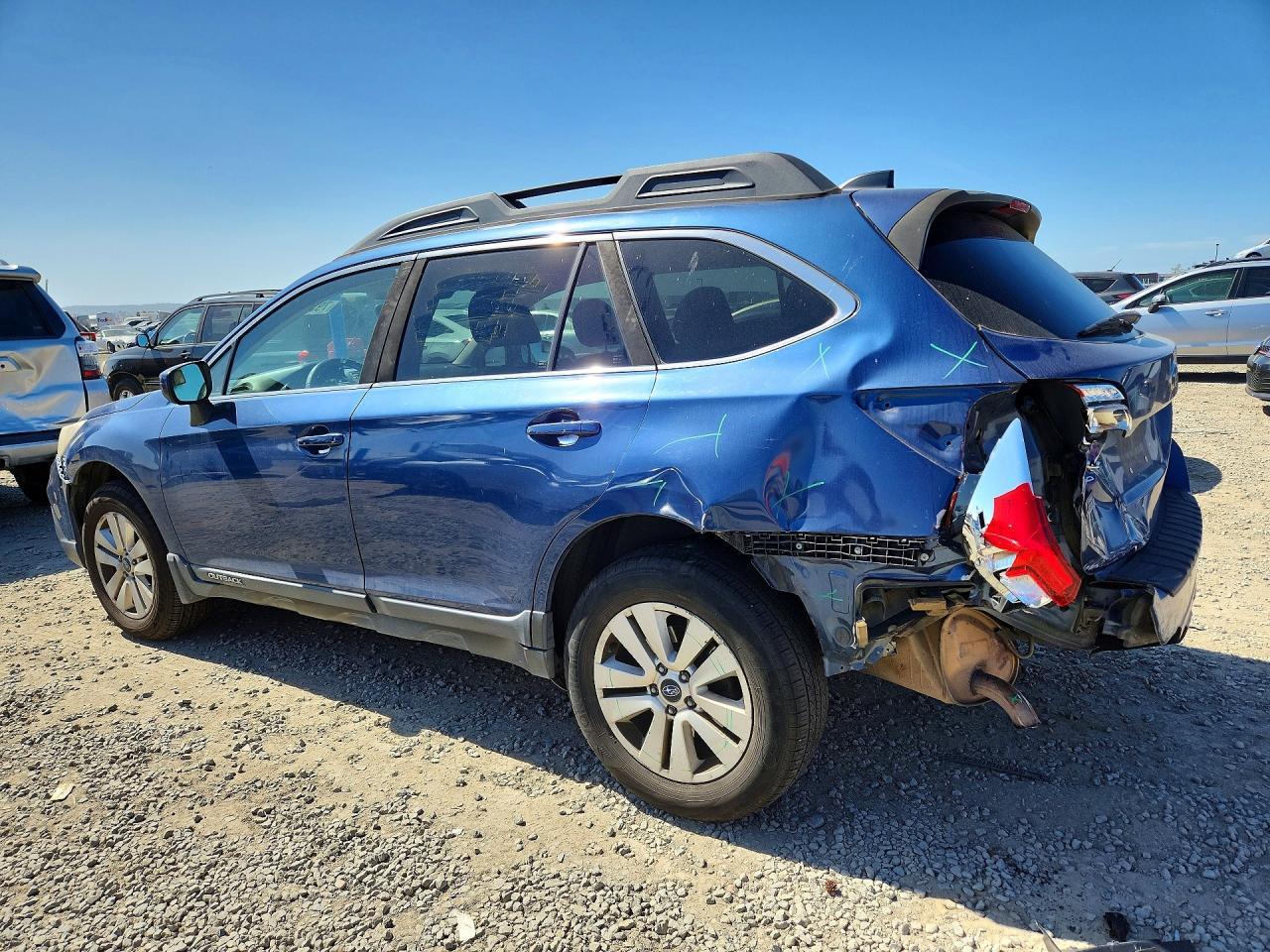 2019 Subaru Outback 2.5I Premium - Фото 2