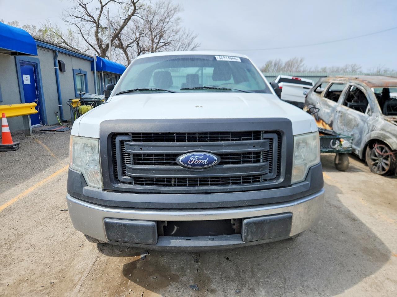 2013 Ford F150 - Image 5