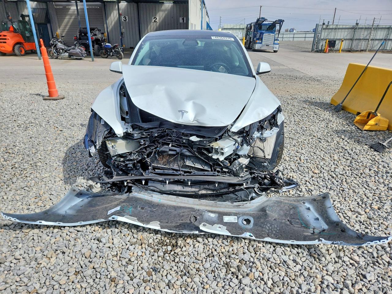 2024 Tesla Model 3 - Image 5