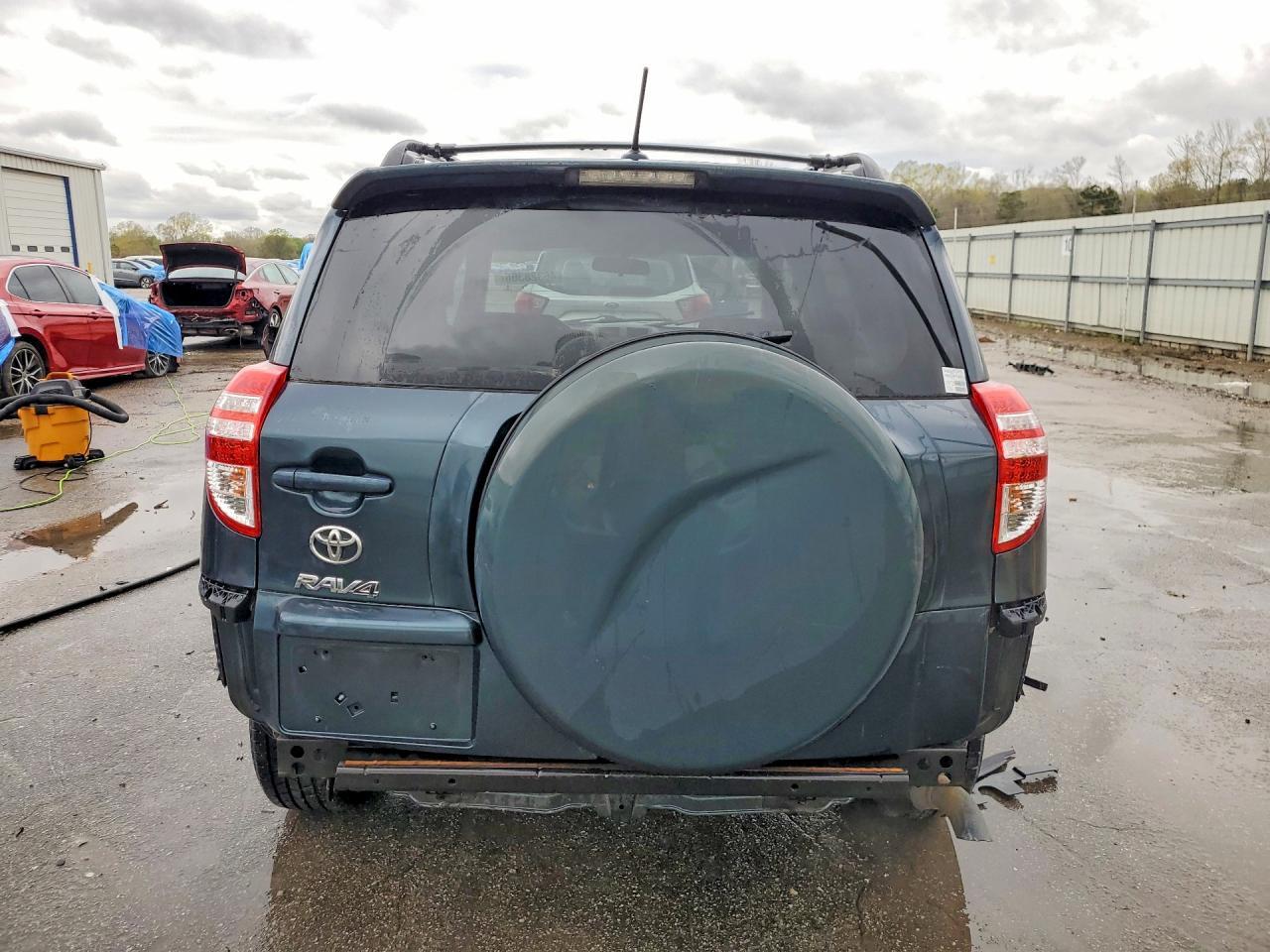 2011 Toyota Rav4 Base - Фото 6