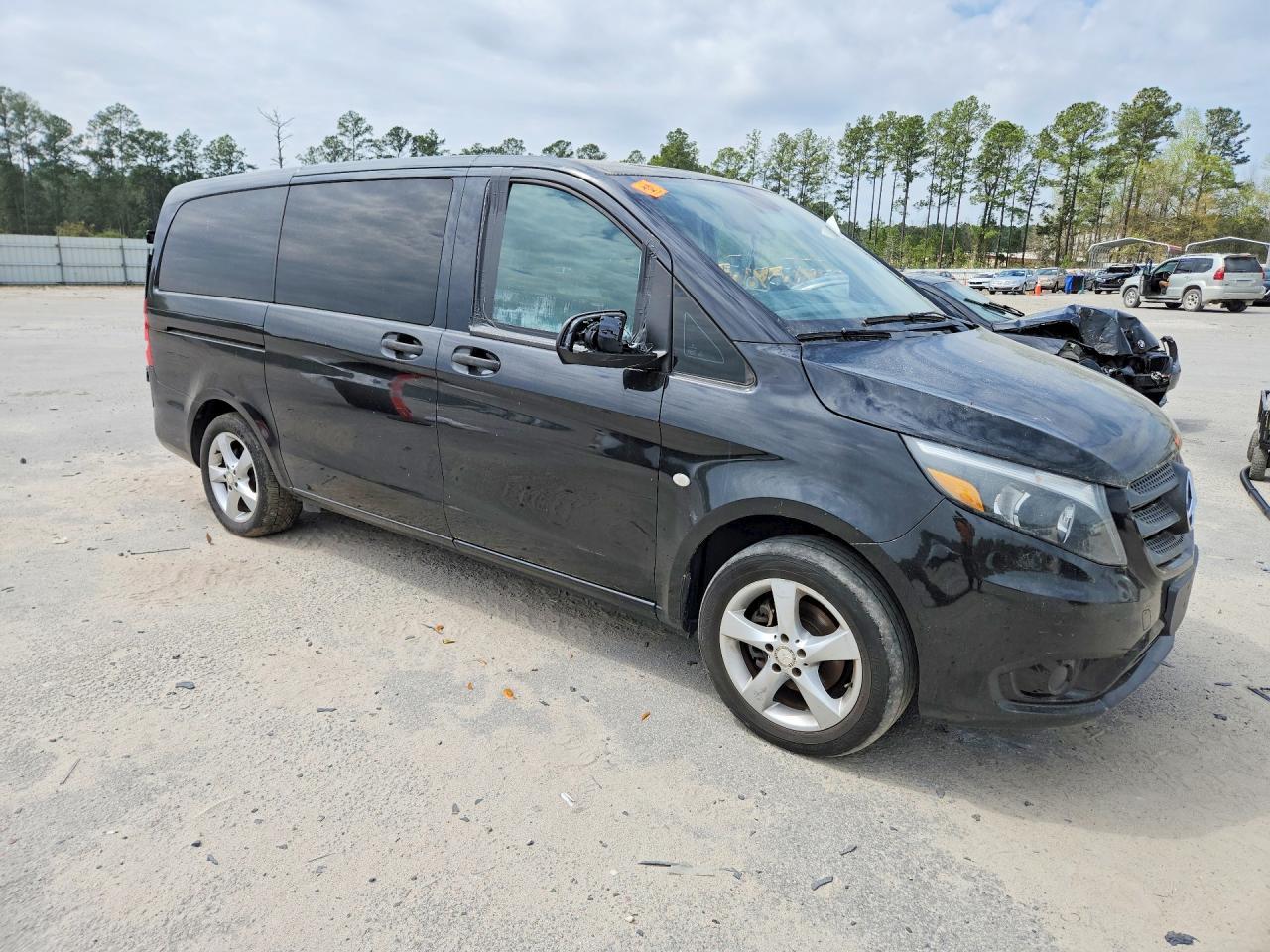 2018 Mercedes-Benz Metris - Фото 4