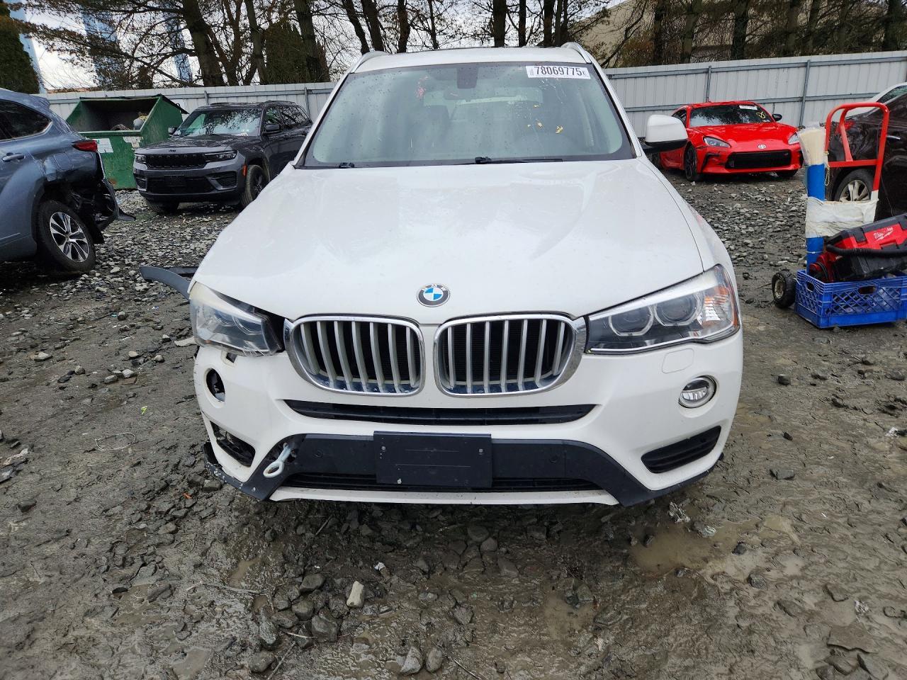 2017 BMW X3 Sdrive28I - Image 5