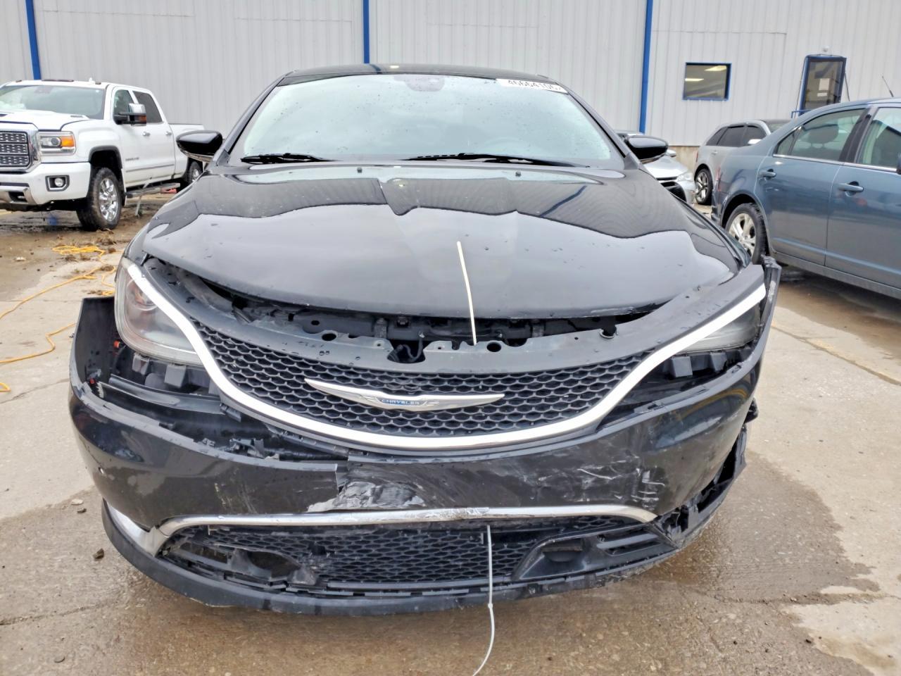 2015 Chrysler 200 C - Image 5