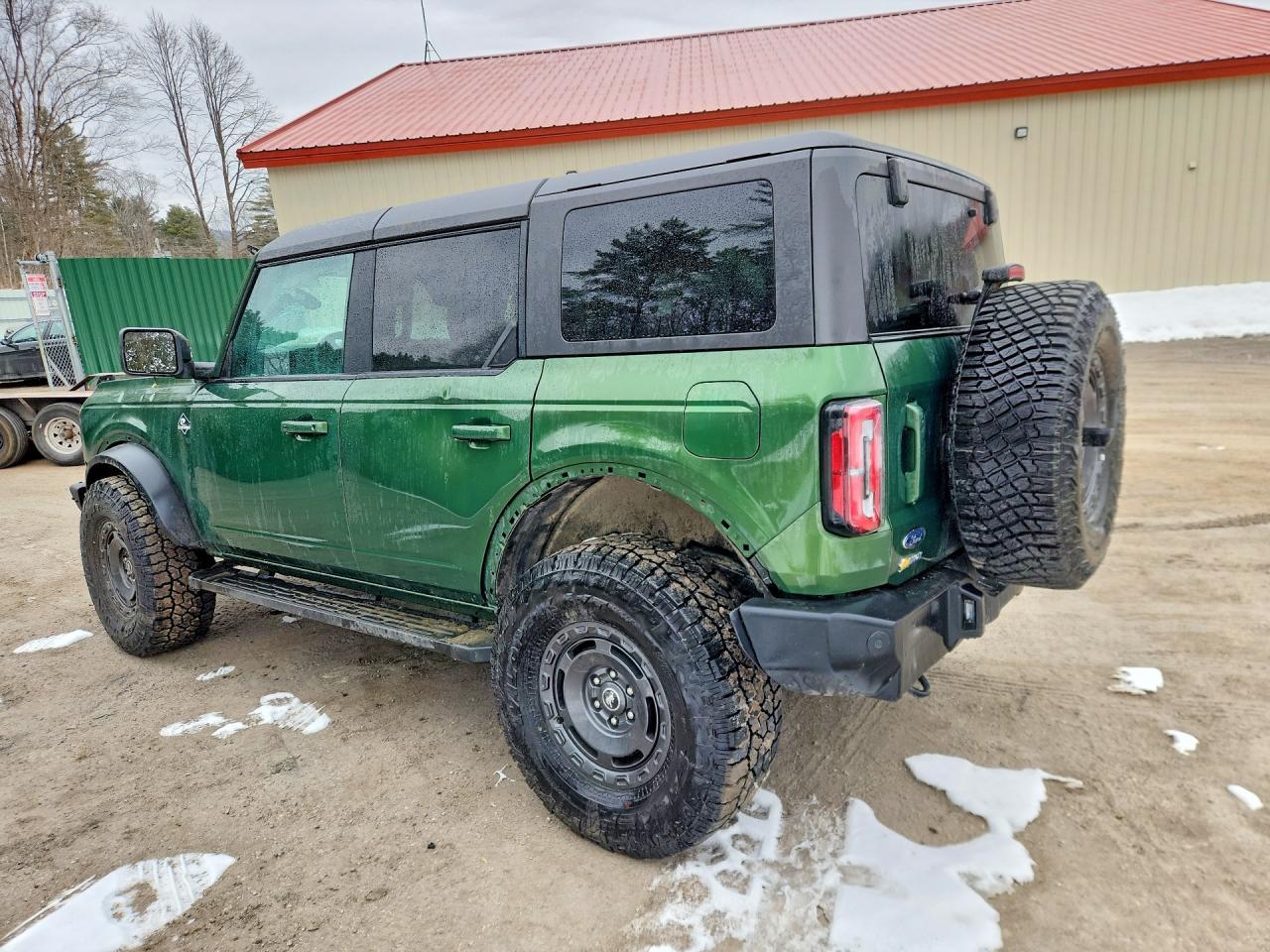 2024 Ford Bronco Outer Banks - Фото 2