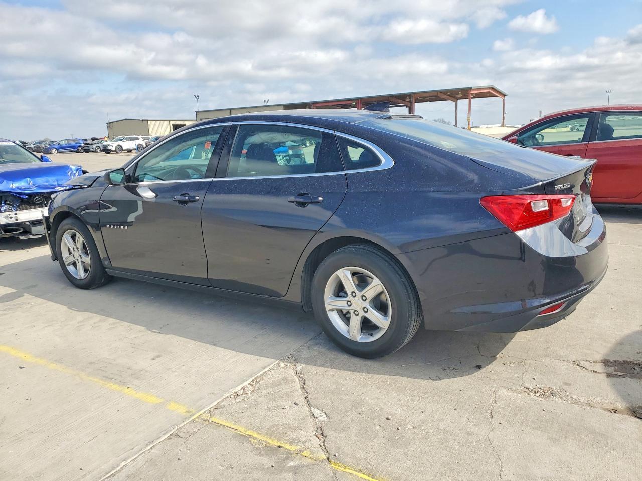 2023 Chevrolet Malibu Lt - Фото 2