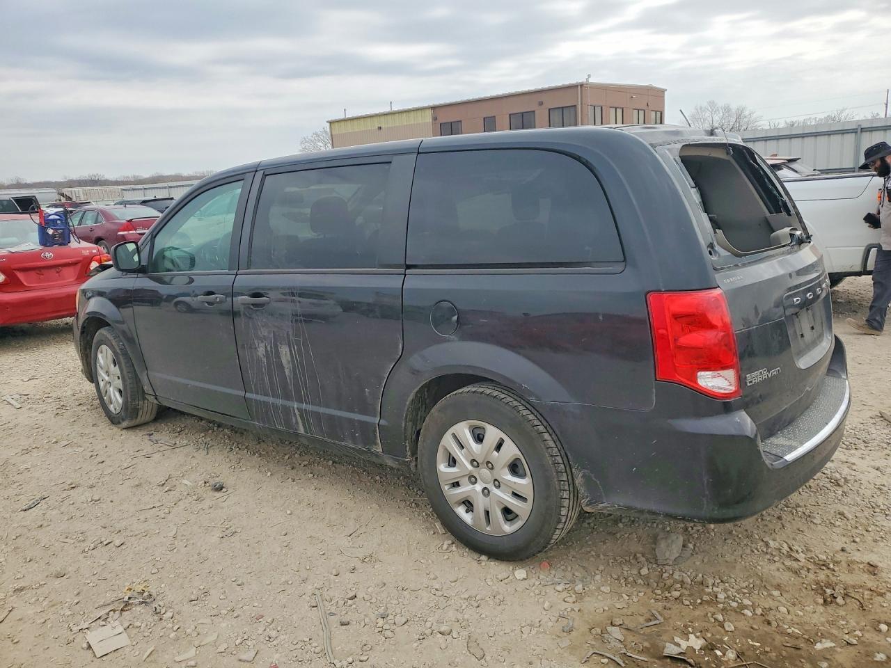 2020 Dodge Grand Caravan Se - Фото 2